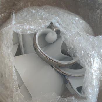 Aras Kargo İle Gönderdiğim Kristal Ürünler Kırık Teslim Edildi Müşteri Hizmetleri Sorumluluk Almadı