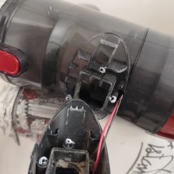 Onvo Garanti Kapsamı Dışında Kalan Süpürge Parçası İçin Yüksek Tamir Ücreti Şoku