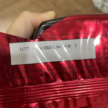 Son Kullanma Tarihi Geçmemiş Üründe Küf Ve Böceklenme Sorunu