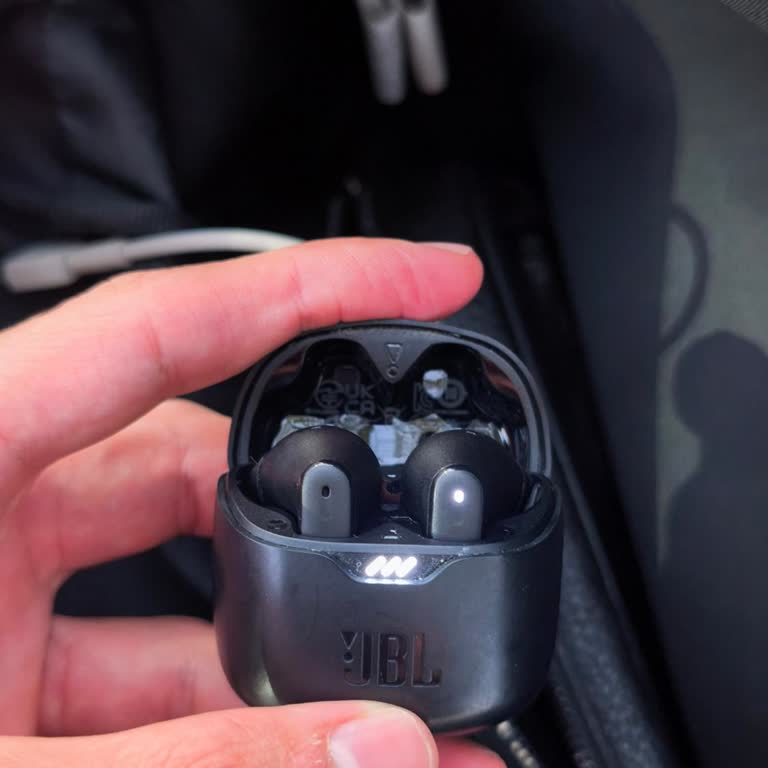 JBL Tune Flex Kulaklıkta Tekrarlayan Şarj Sorunu