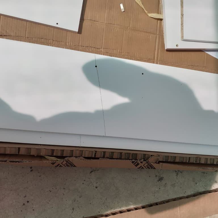 Kırık Gelen Banyo Dolabı Ve Trendyol Müşteri Hizmetlerinde Çözüm Sıkıntısı