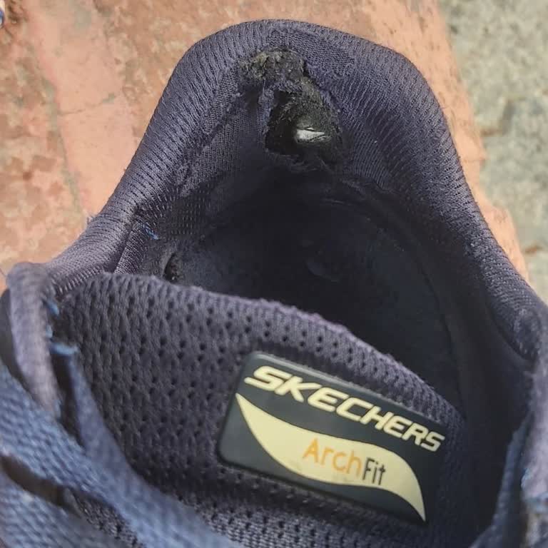 Skechers Kısa Sürede Deforme Olan Ayakkabı İçin Değişim Ya da İade Talebim Reddedildi