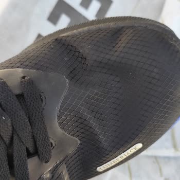 Satın Aldığım Ayakkabıda Sürekli Çökme Ve Tahriş Sorunu Yaşıyorum