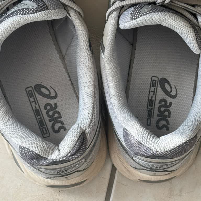 Yeni Alınan Asics Ayakkabıda 20 Günde Topuk Çökmesi Ve Değişim Talebi