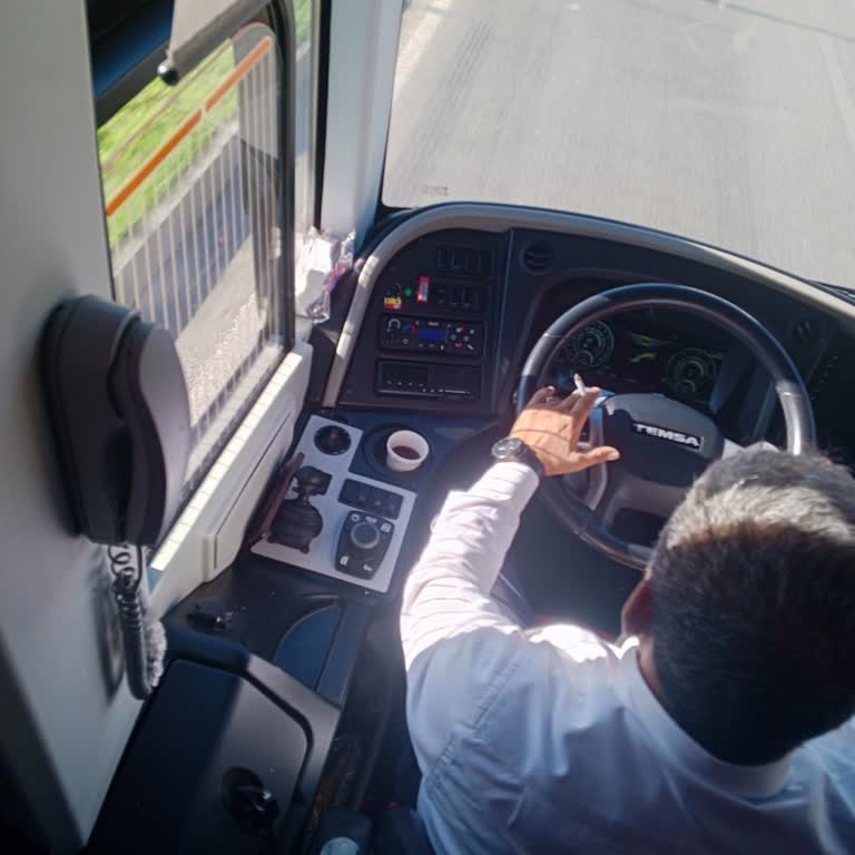 Otobüs Kaptanının Yolculuk Sırasında Sigara İçmesi Yasa Dışı Davranış