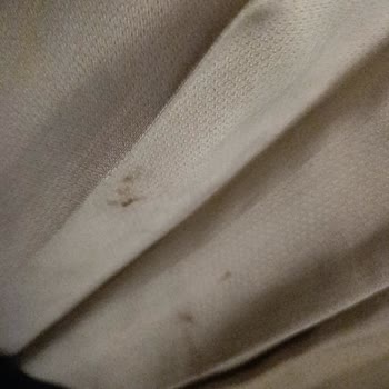 Varan Otobüsünde Konforsuz Yolculuk Ve İlgisiz Personel Mağduriyeti