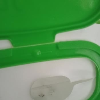 Aldığım Yüzey Temizleme Havlusu Küflü Ve Lekeli Çıktı, Para İadesi İstiyorum