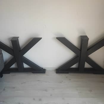 Kırık Ve Eksik Parçalarla Teslim Edilen Masa İçin Çözüm Bekliyorum