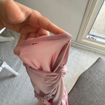 Yırtık Ürün, Faturasız İşlem Ve 1 Aydır Yapılmayan Para İadesi