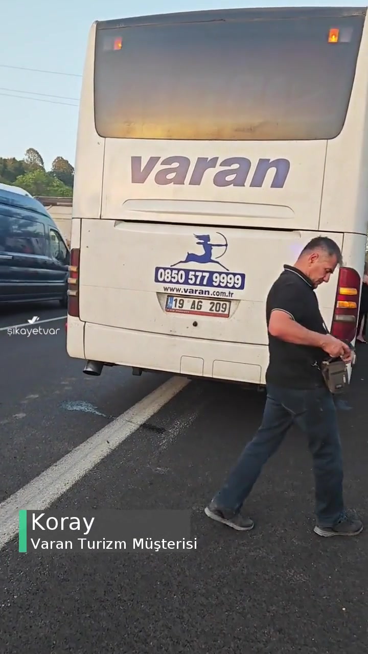 Varan Turizm Eski Araçları Bakımsız Lastiği Patladı videonun kapak resmi