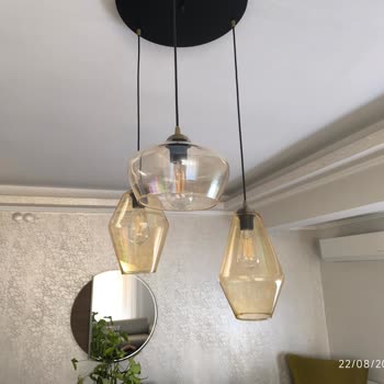 Kelebek Mobilya'dan Aldığım Avizede Renk Uyumsuzluğu Ve İlgisiz Mağaza