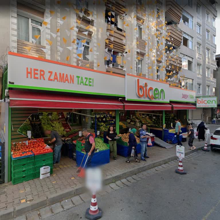 Biçen Market Kasiyerin Küçümseyici Tavrı Annemi ve Beni Çok Üzdü