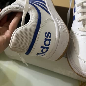 Adidas Siparişimde Kullanılmış Ve Etiketsiz Ayakkabı Gönderildi