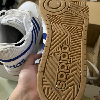 Adidas Siparişimde Kullanılmış Ve Etiketsiz Ayakkabı Gönderildi