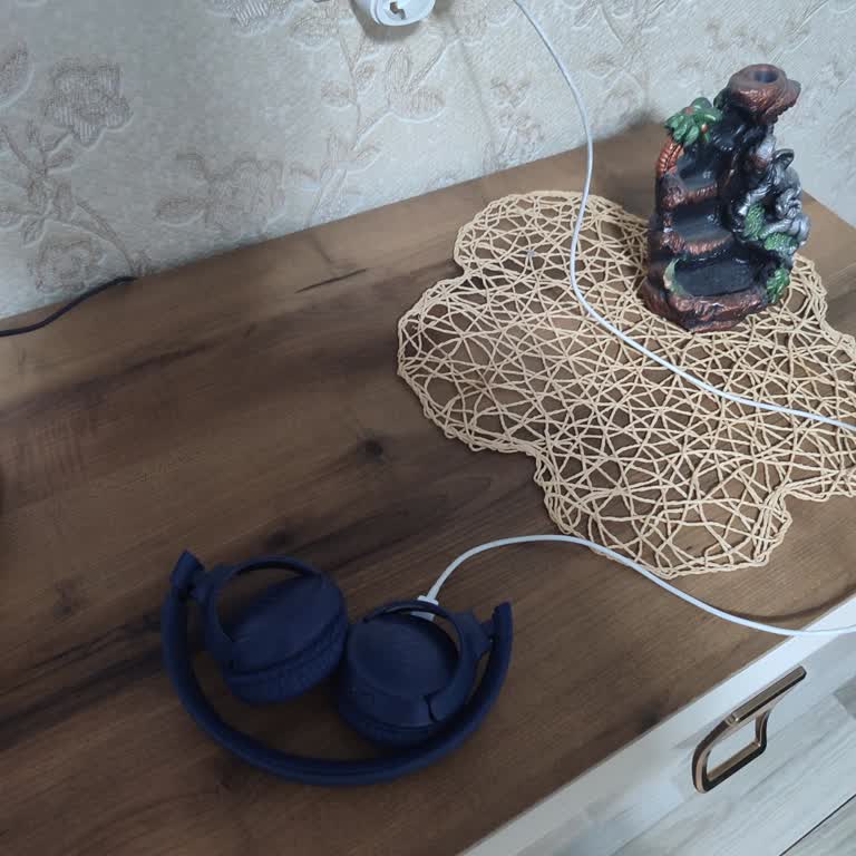 JBL Tune 570BT Kulaklıkta Şarj Ve Bağlantı Sorunu Yaşıyorum