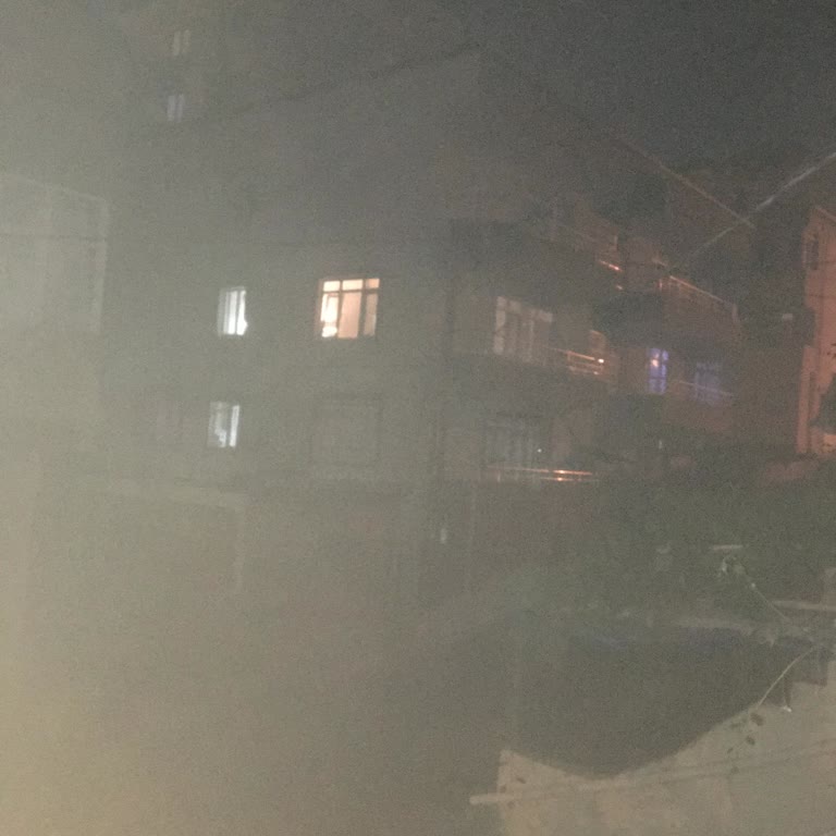 Sokak Lambası 10 Gündür Arızalı, Güvenliğimiz Tehlikede!