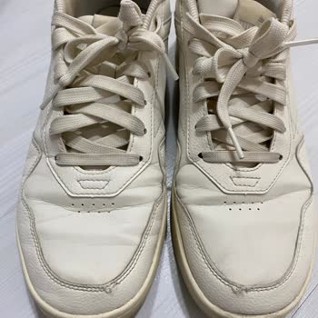 Kısa Sürede Yıpranan Ayakkabıya Ret Ve Çözüm Sunulmaması