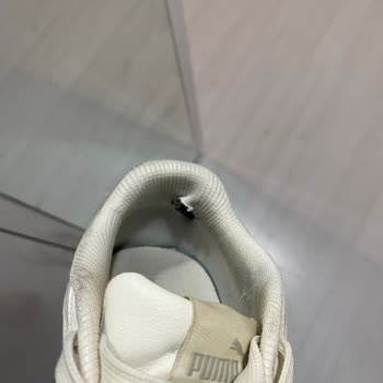 Kısa Sürede Yıpranan Ayakkabıya Ret Ve Çözüm Sunulmaması