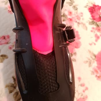 Kırık Ayakkabı Satışı Ve İade Sürecinde Mağduriyet