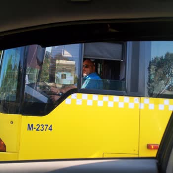 İETT Otobüs Şoförünün Tehlikeli Sürüşüyle Karşı Karşıya Kaldım