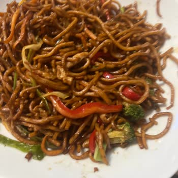 Bayat Ve Lezzetsiz Yemek İçin İade Talebim Reddedildi, Paramı Geri İstiyorum