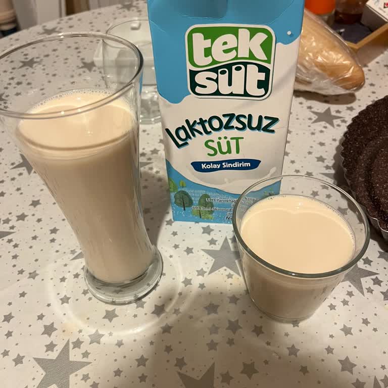 Son Kullanma Tarihi Geçmemiş Laktozsuz Süt Kahverengi Çıktı Açıklama Bekliyorum