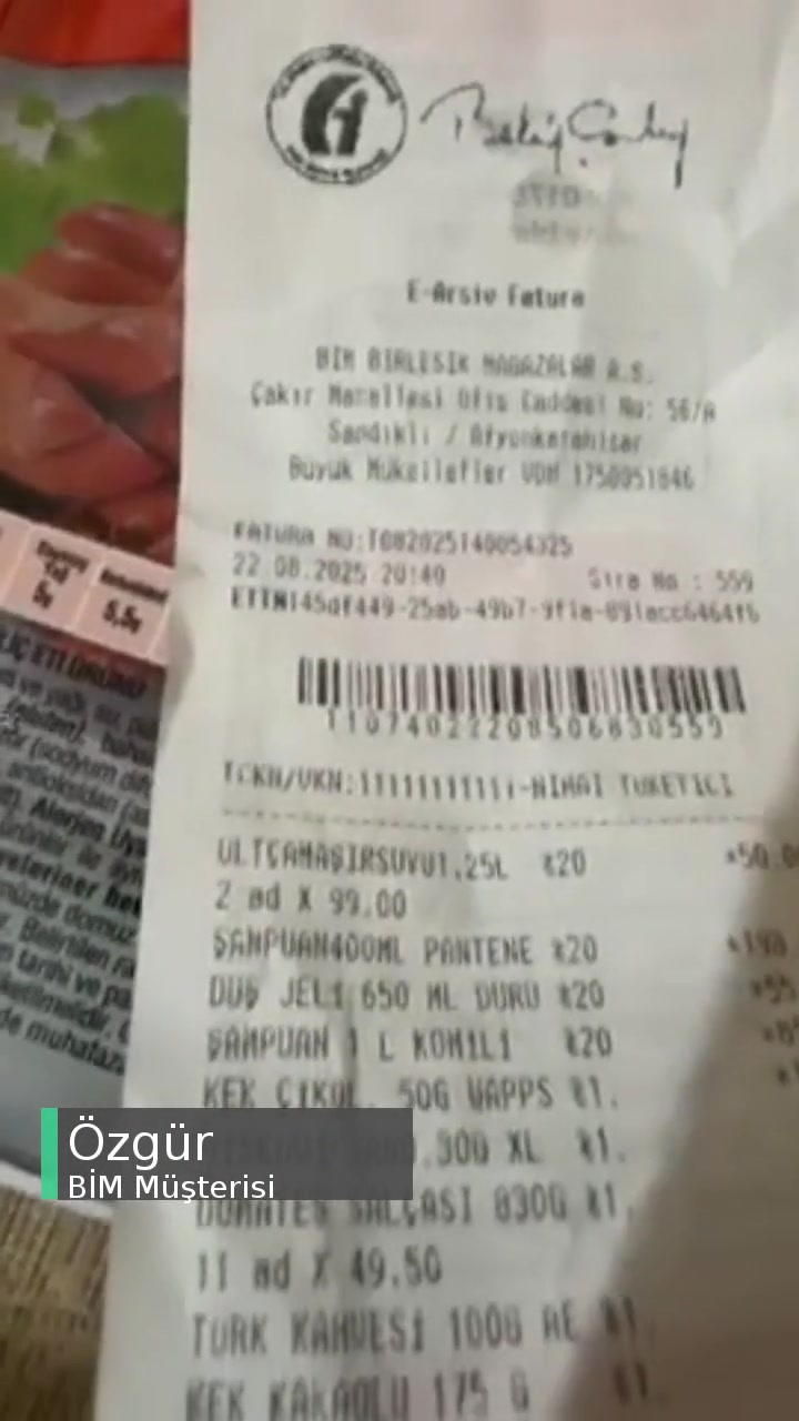 BİM Tombik Sosis Hiç Açılmamış Kutuda Sinek videonun kapak resmi