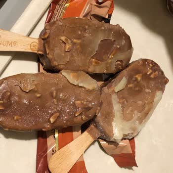 Magnum Mini Dondurmada Jelimsi Tabaka Ve Sağlık Endişesi