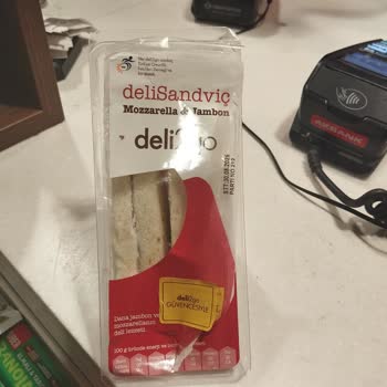 Shell İstasyonundan Aldığım Küflü Sandviç Ve Yetersiz Müşteri Hizmeti