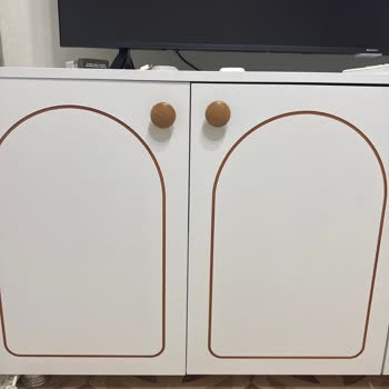 Televizyon Sehpasında Boya Ve Montaj Sorunu, Değişim Yapılmadı