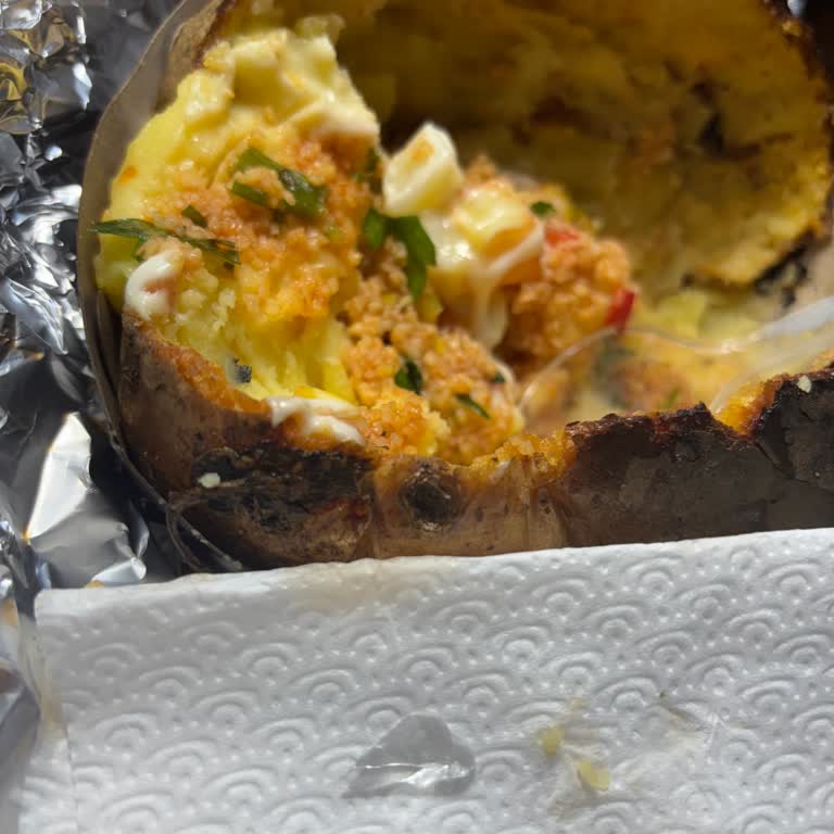 Sana Kumpir Waffle İçerisinden Cam Parçası Çıktı