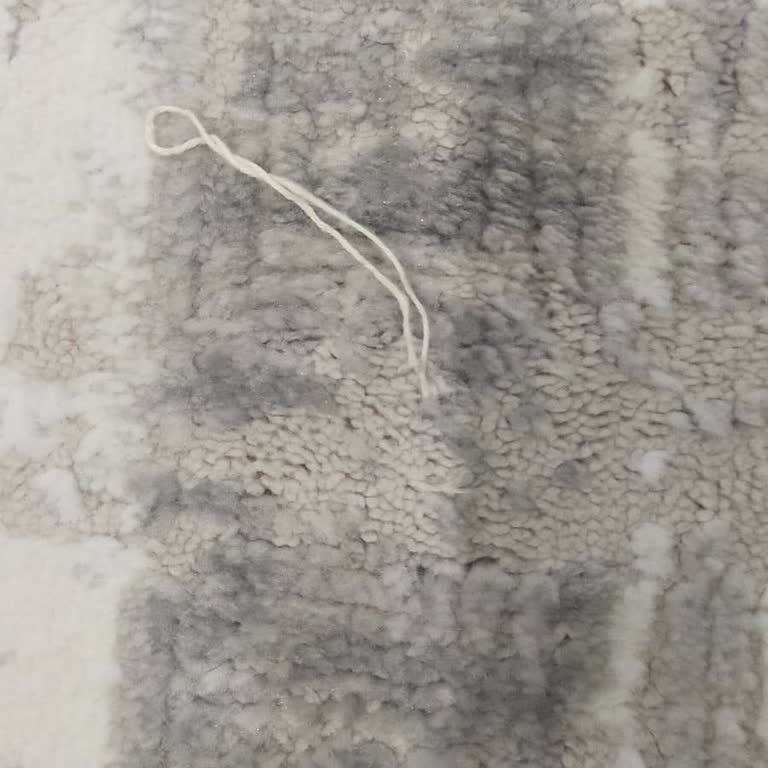 Genç Kartallar Aldığım Halıda İlmek Atması Ve Mağazanın İlgisizliği Mağduriyet Yaşattı