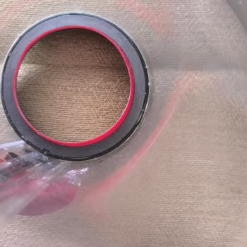 Dyson Teknik Servis Hazne Sorununu Geçici Çözümlerle Geçiştirdi