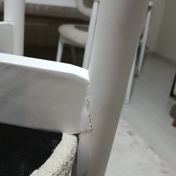 Aldığım Masa Sandalye Takımı Kısa Sürede Kırıldı, Garanti Çözüm Sunmuyor