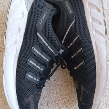 Garantili Ayakkabının Tabanında Erken Yırtılma Ve Mağazadan Olumsuz Dönüş