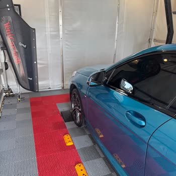 Aracımın Kapısında Yıkama Makinesi Nedeniyle Oluşan Boya Hasarı Ve İlgisizlik