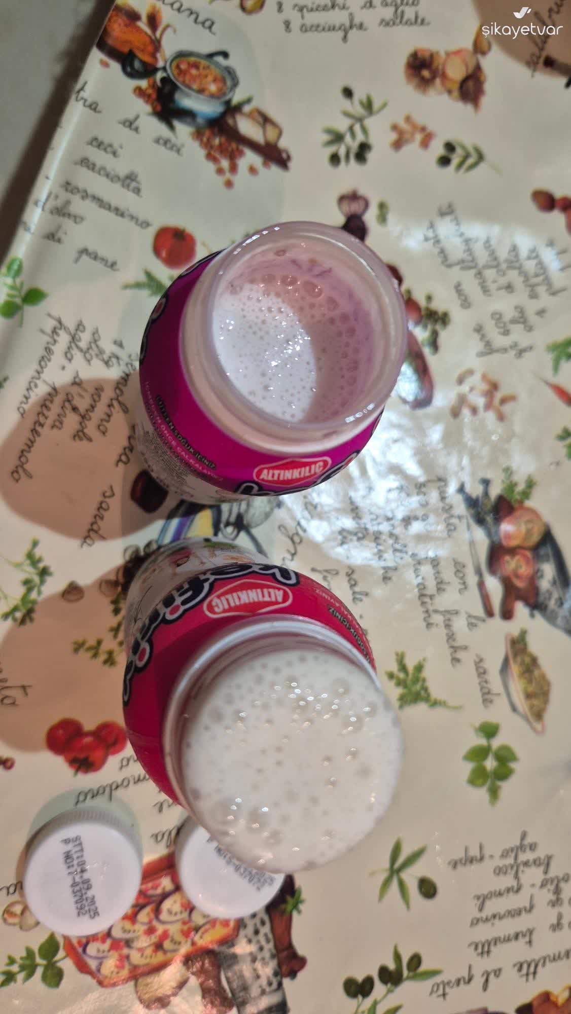 Şok Marketler Son Kullanma Tarihi Geçmemiş Kefir Ürünlerinde Bozulma Ve ...