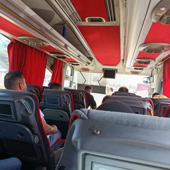 Yüksek Ücretle Konforsuz Ve Uzun Süren Otobüs Yolculuğu Mağduriyeti