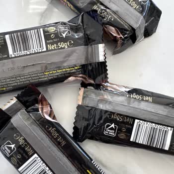 Gratis’ten Aldığım Browni Bayat Ve Bozuk Çıktı, İade İstiyorum