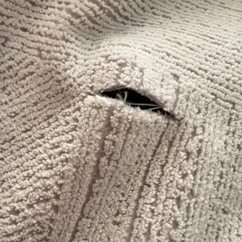 Halılarımda Zımba Ve Kesiklerle Oluşan Hasar Sonrası İade Talebim Karşılanmadı