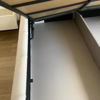 Engince'den Aldığım Yatak Odası Takımı Hasarlı Geldi, Servis Ve İletişim Tam Bir Hayal Kırıklığı