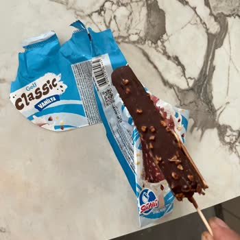 Golf Dondurma İçinden Çıkan