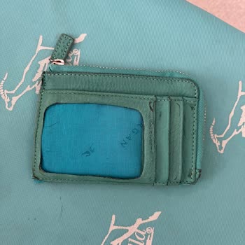 Tergan Mağazasından Aldığım Cüzdanın Tamiri İçin 40 Gün Bekletildim, Hiçbir Bilgilendirme Yapılmadı