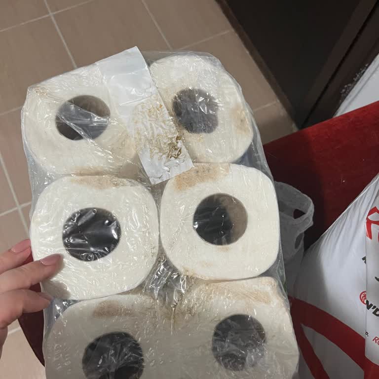 Hasarlı Tuvalet Kağıdı Teslimatı Ve Yetersiz Çözüm Mağduriyeti