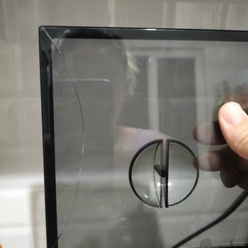 Servisten Hasarlı Dönen Kahve Makinesi Ve Media Markt İlgisizliği Mağduriyet Yarattı