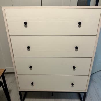 Aldığım Şifonyerin Bozuk Parçaları Ve Kapanmayan Kapaklarıyla Yaşadığım Mağduriyet