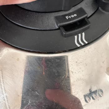 Garanti Sürecinde Kullanılmış Ve Pis Düdüklü Kapak Gönderildi