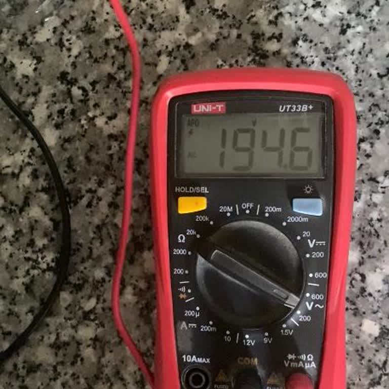 Beylikdüzü Binamızda Uzun Süredir Devam Eden Voltaj Düşüklüğüne Çözüm Bekliyoruz