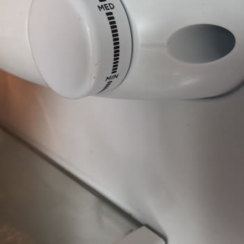 Satın Aldığım Simfer Buzdolabında Sürekli Buzlanma Ve İade Talebimin Reddedilmesi