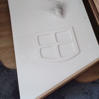 Ebebekten Aldığım Bebek Karyolası Ve Dolap Eksik Parça İle Teslim Edildi